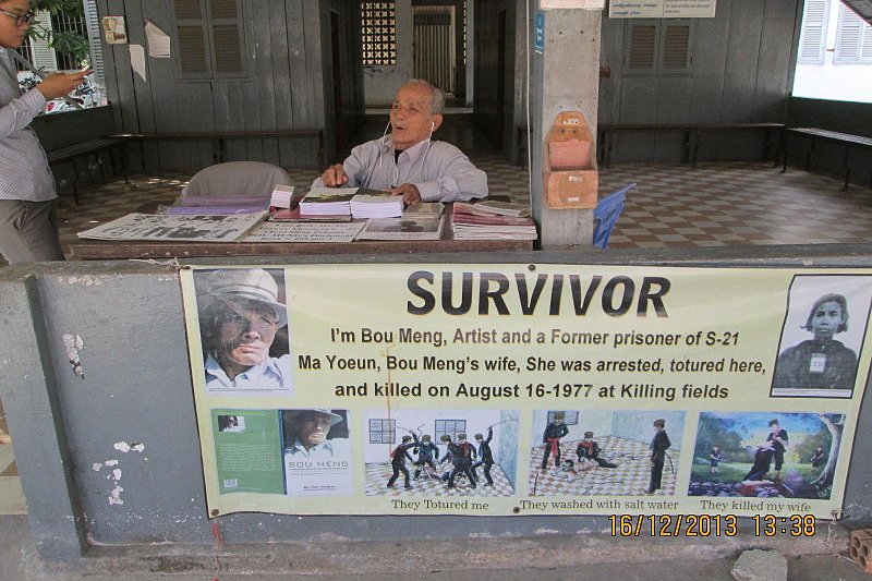Survivor of Tuol Sleng selling his memoir