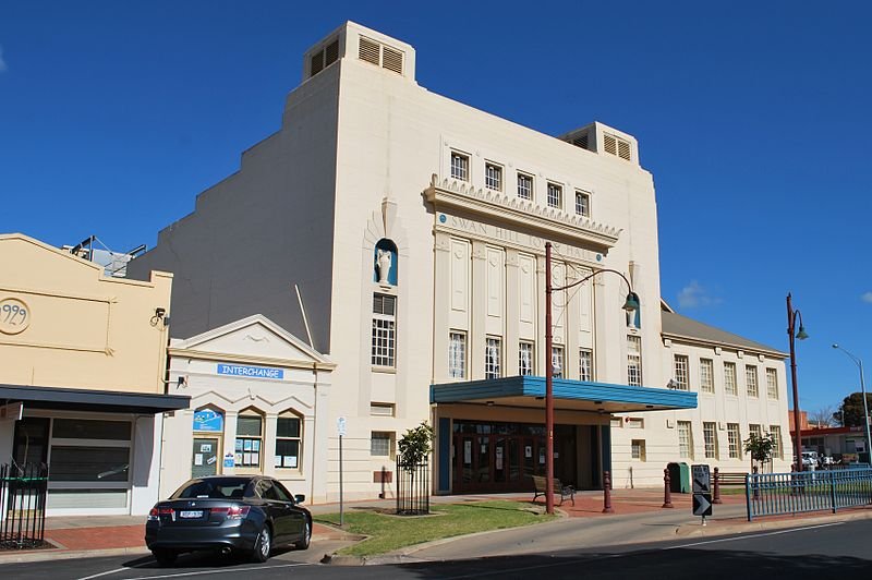 Swan Hill Town Hall