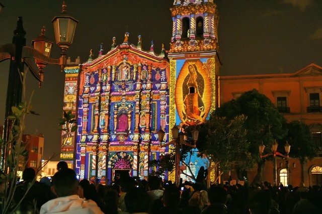 Templo del Carmen and its square