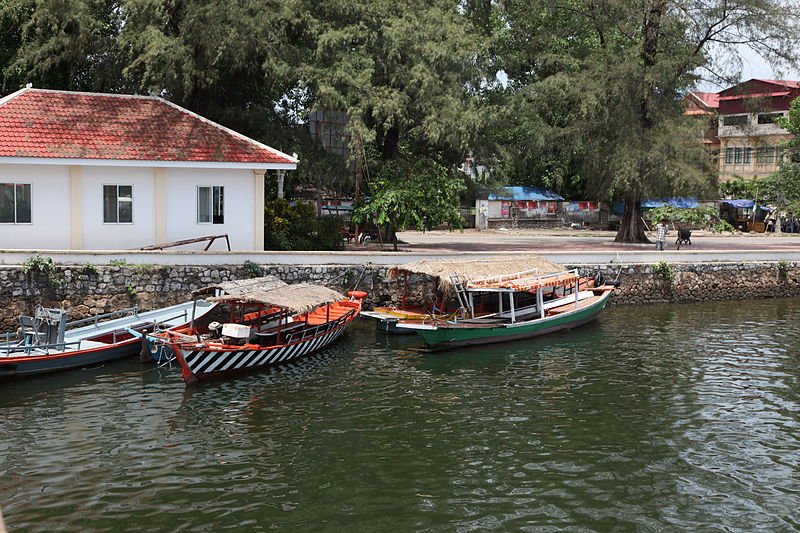 Teuk Chouu River, Kampot