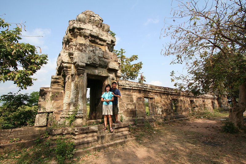 Tim and Chooi Yoke on West Mebon