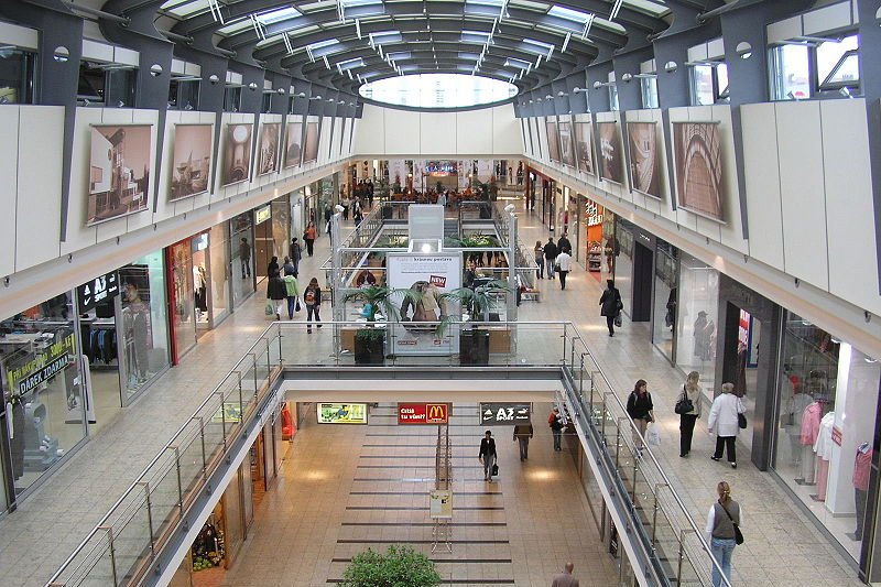 Interior of Vaňkovky shopping mall, Brno