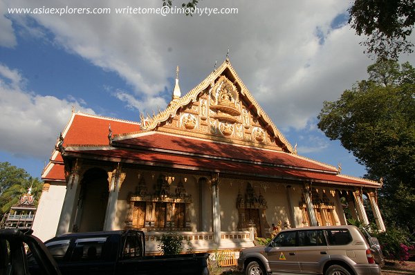 Vat That Fuon, Vientiane