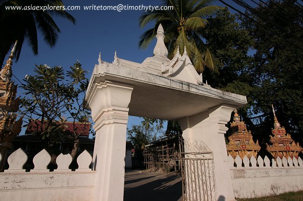 Vat Xieng Nyeun, Vientiane