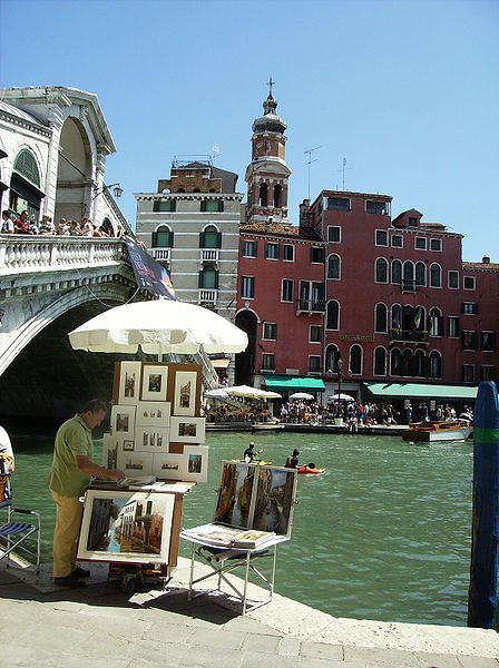 Sidewalk vendor near the Rialto Bridge