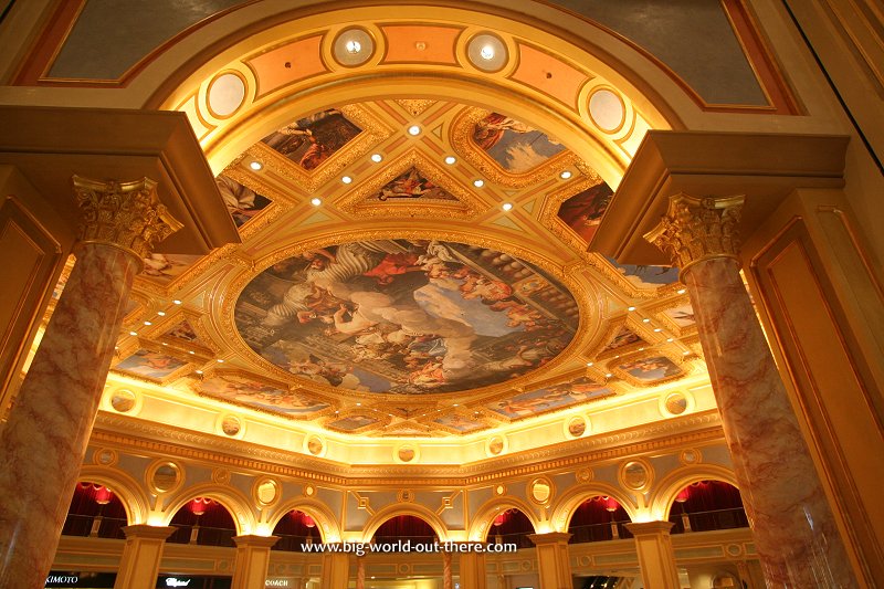 The ceiling at Venetian Macao