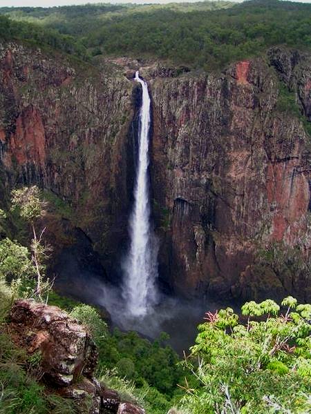 Wallaman Falls