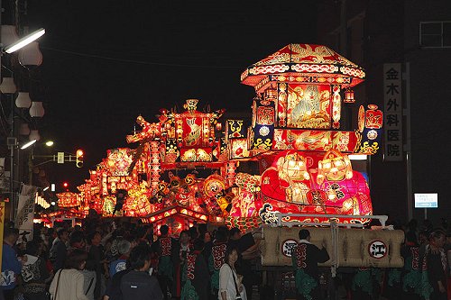 Yotaka Festival, Tonami, Toyama Prefecture