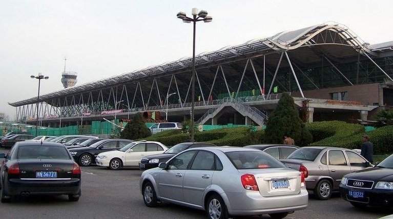 Zhengzhou-Xinzheng International Airport