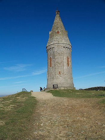 Hartshead Pike, Ashton-under-Lyne