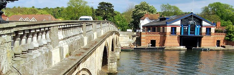 Henley-on-Thames Bridge and Boat House