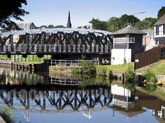 View of Town Bridge in Northwich, Cheshire, England