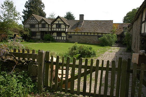 Penrhos Court, half-timbered house now a hotel near Kington