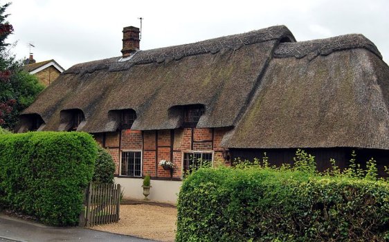 Thatched cottages in Oxon, Chinnor
