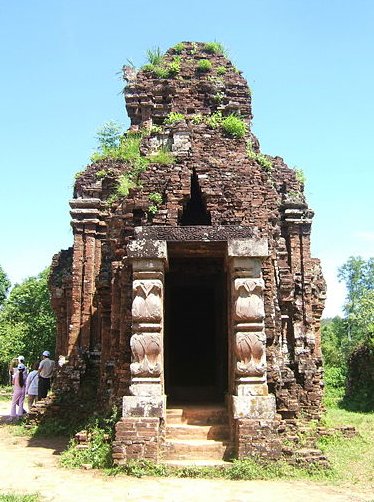 Cham tower at My Son