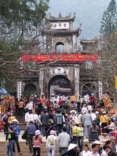 Gate of Thien Tru Pagoda at the Perfume Pagoda complex