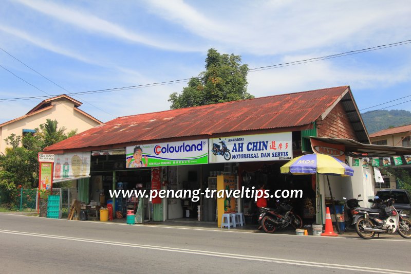 Ah Chin Motorsikal dan Servis, Balik Pulau