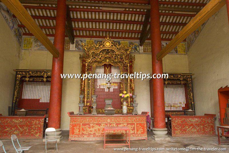 Ancestral shrine, Ng Fook Thong Temple