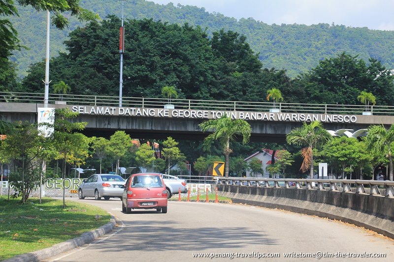Approaching the Gelugor Roundabout