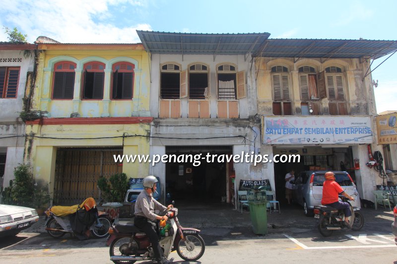 Auto Glass - Satu Empat Sembilan Enterprise