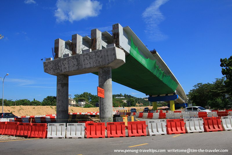 Batu Maung Interchange flyover