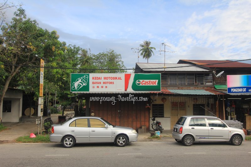 Bayan Motors, Sungai Tiram