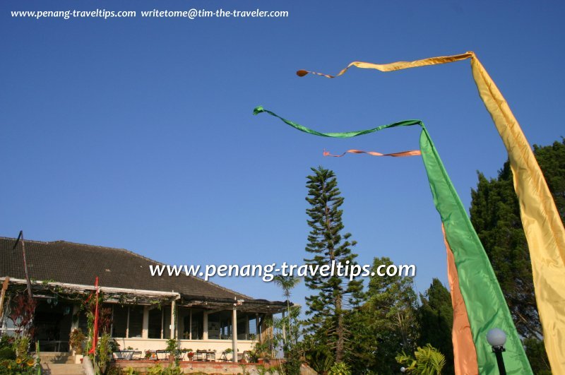 Streamers at Bellevue, Penang Hill