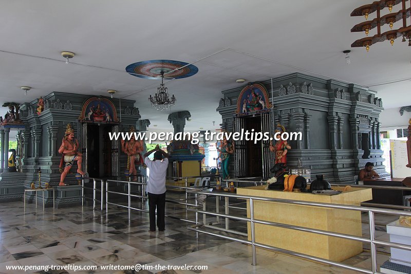 Central sanctuary, Sivan Temple