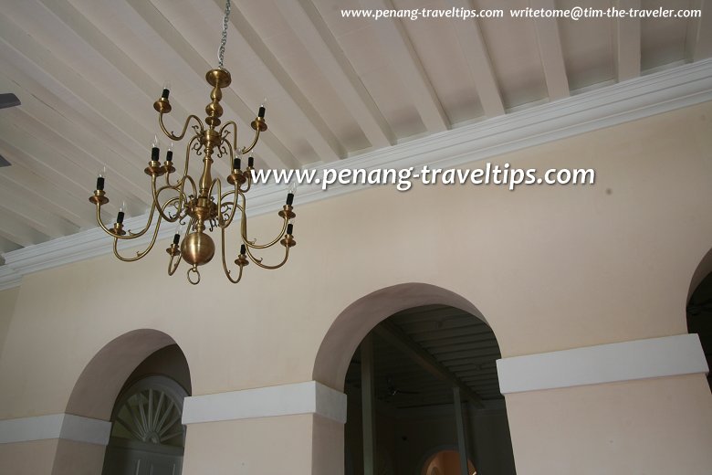 Chandelier at entrance to main hall of Suffolk House