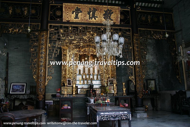 Ancestral shrine, central prayer hall of the Chung Keng Kwee Ancestral Temple