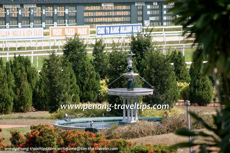 Chung Thye Phin Fountain, Penang Turf Club