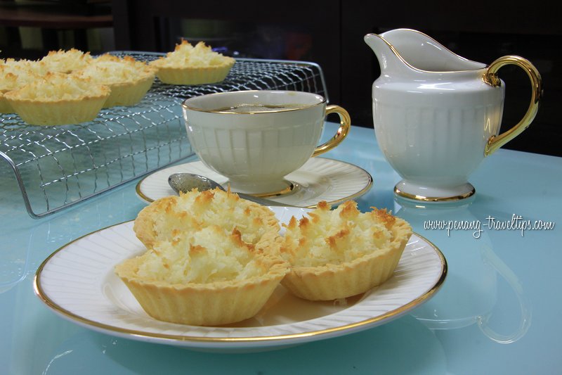 Coconut tarts