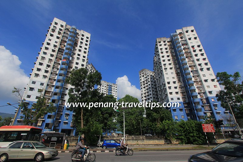 Desa Mawar Apartment, Farlim