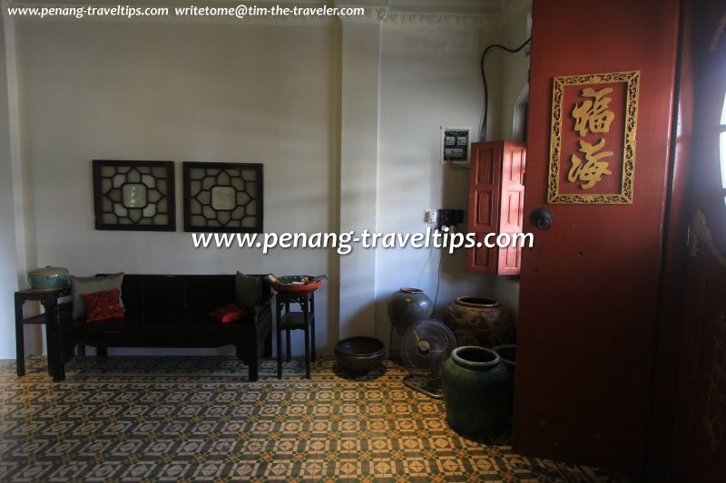 Entrance hall, Noordin Mews