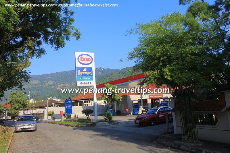 Petron Station, Jalan Air Itam next to Heong Giam Si Temple