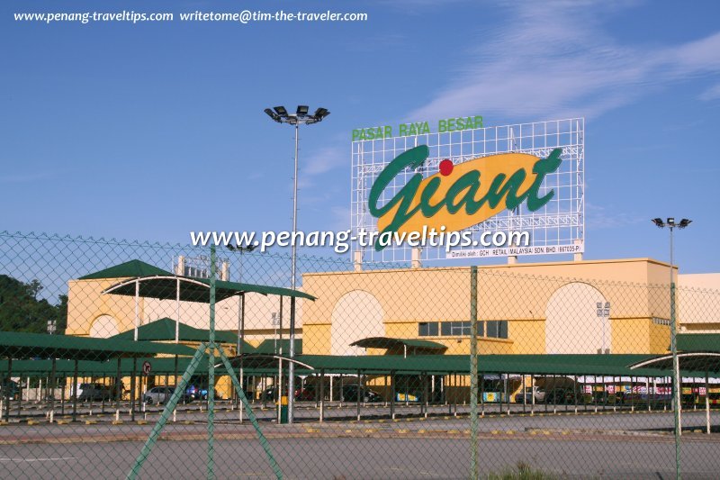 Giant Hypermarket