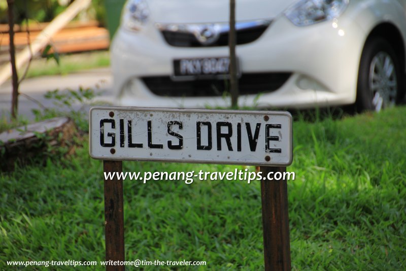 Gills Drive road sign