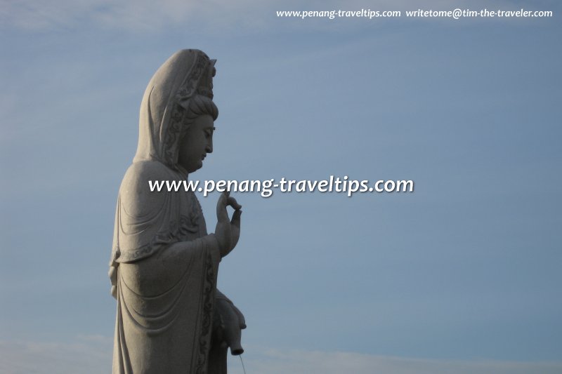 Statue of the Goddess of Mercy at Teong Leng Keong