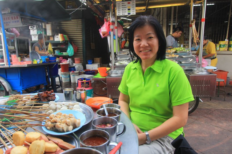 My wife at the Pulau Tikus lok lok stall