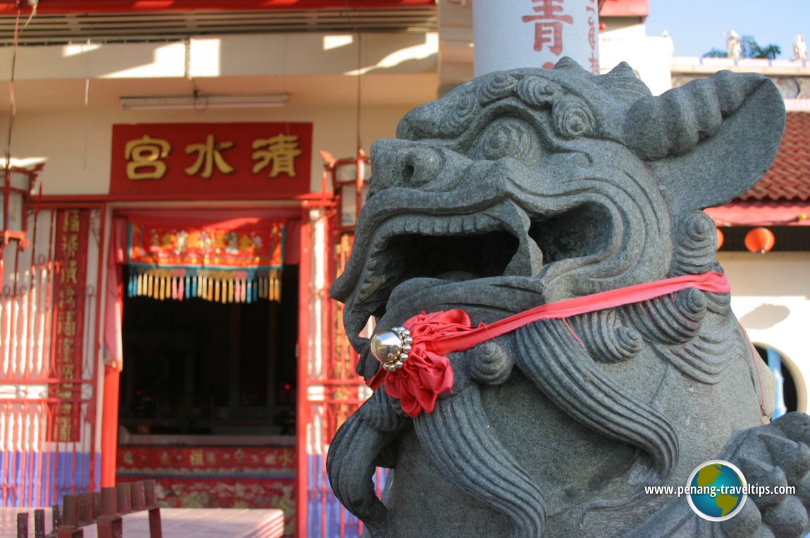 One of a pair of Guardian Lions at the Chor Soo Kong Temple