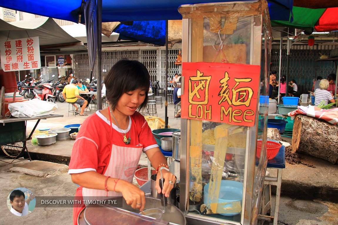 The seller of, in my opinion, the best Lor Mee in Penang