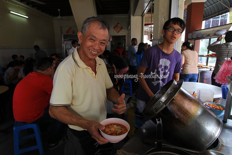 Mr Cheong Hun Meng