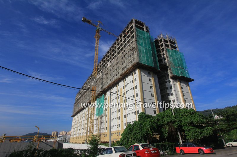 I-Park Apartment under construction