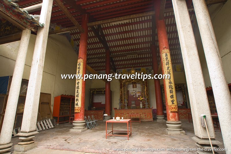 Ancestral shrine, Ng Fook Thong Temple