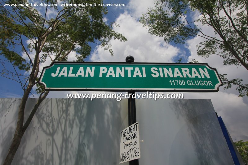 Jalan Pantai Sinaran road sign