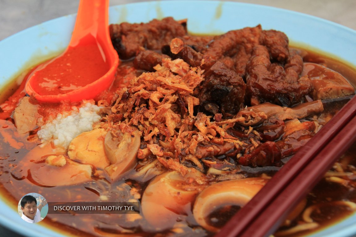 Jelutong Market lor mee stall