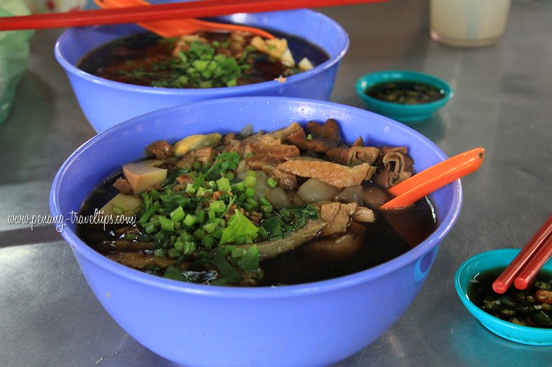 Koay chiap at Air Itam Market