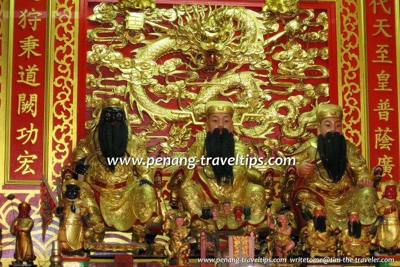 Images of Taoist deities in Leng Eng Tong