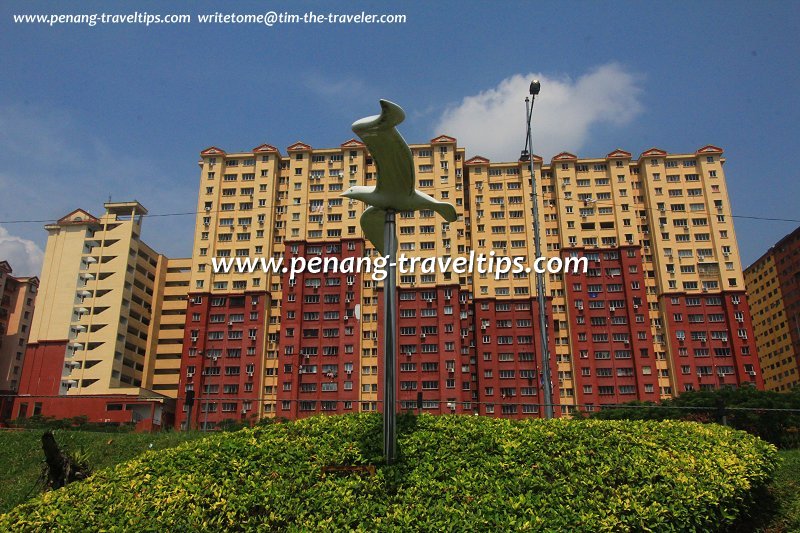 One of the sculptures of a seagull at flight