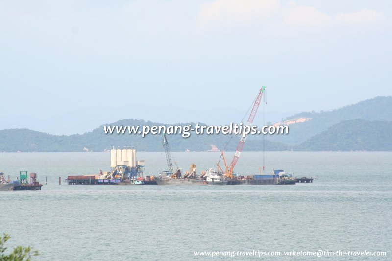 Second Penang Bridge taking shape